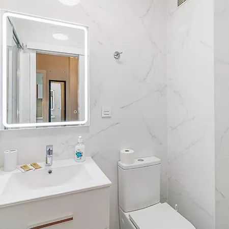 Beach Holidays Granfield A109 Apartment