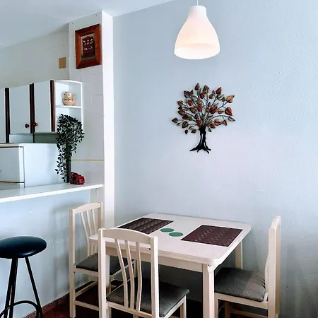 Beach Holidays Granfield A109 Apartment Torrevieja