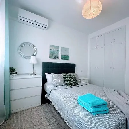 Beach Holidays Granfield A109 *